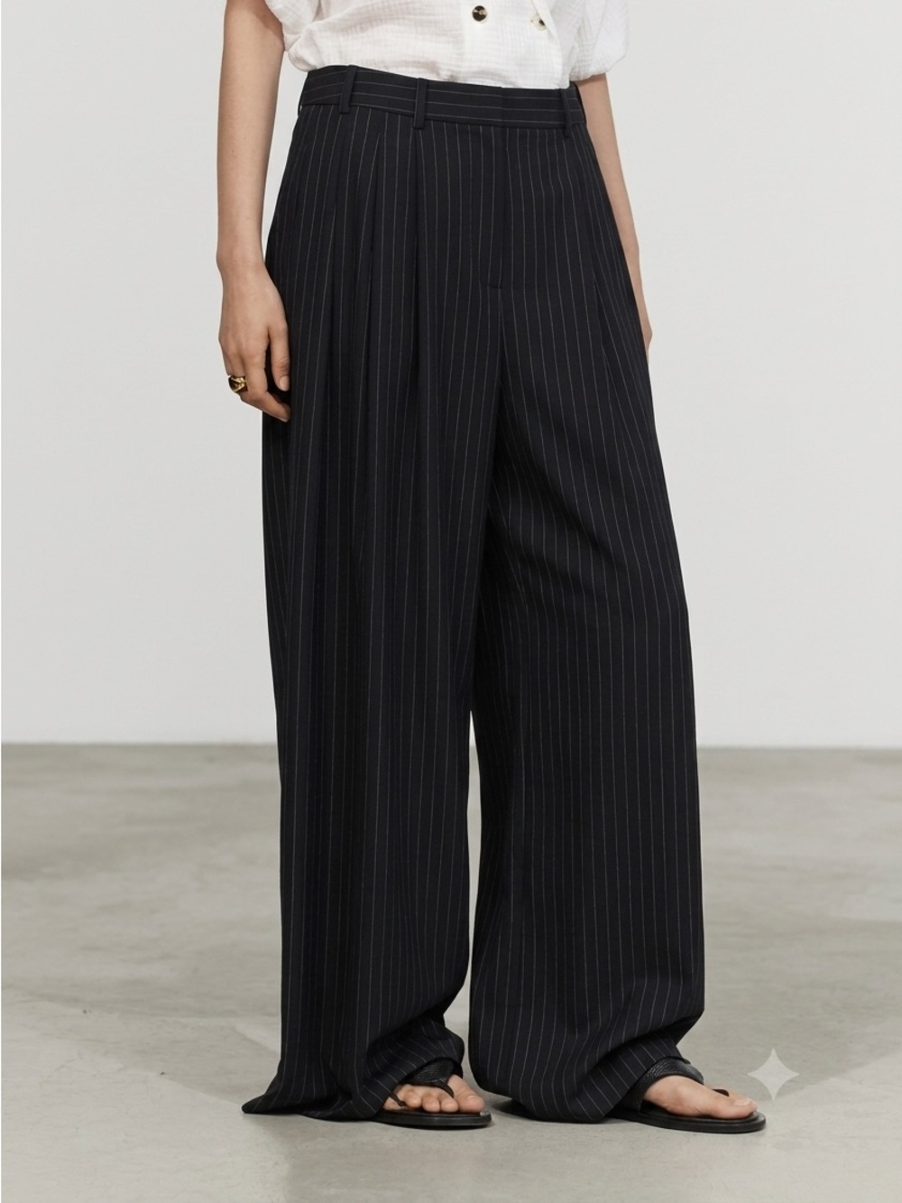 Zara| Black Pleated Lightweight Wide-Leg Palazzo Pants Sz S